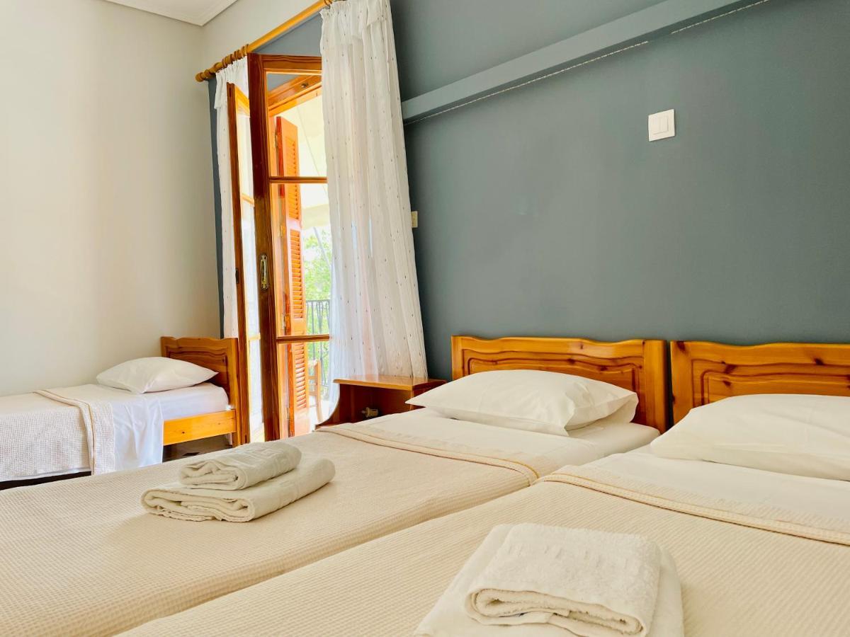 Guesthouse Lykourgos Mavrommátion Eksteriør bilde